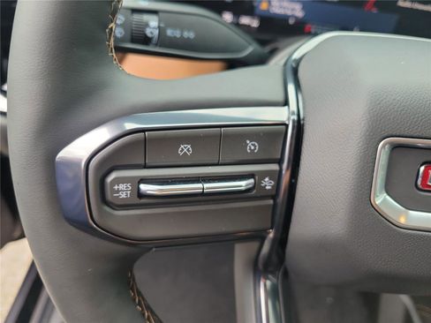 New 2026 GMC Canyon AT4 image 24