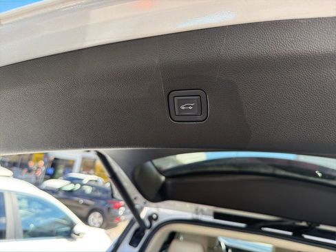 Used 2024 Buick Enclave Essence w/ Experience Buick Package image 12