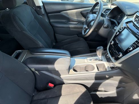 Used 2018 Nissan Murano S AWD/4WD image 13