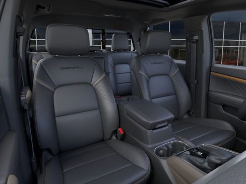 New 2026 GMC Canyon Denali image 16