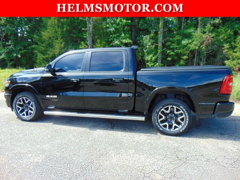 Certified 2025 RAM 1500 Laramie w/ Sport Appearance Package AWD/4WD image 6