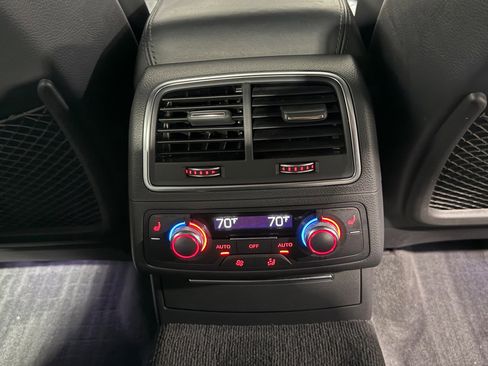 Used 2018 Audi S6 Prestige w/ Prestige Package image 56