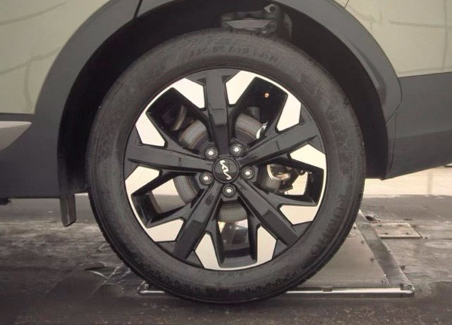 Certified 2024 Kia Sportage X-Line w/ X-Line Premium Package AWD/4WD image 15