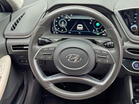 Used 2023 Hyundai Sonata SEL w/ Convenience Package FWD image 19