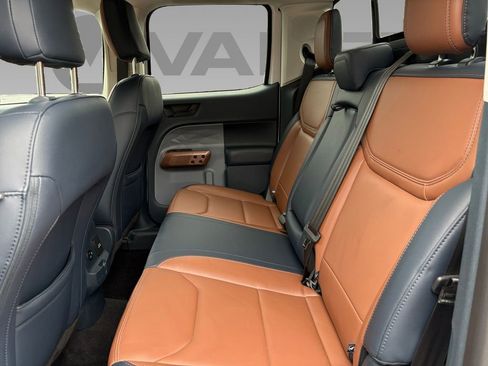 Used 2023 Ford Maverick Lariat w/ Lariat Luxury Package image 5