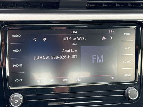 Used 2021 Volkswagen Passat 2.0T SE image 12