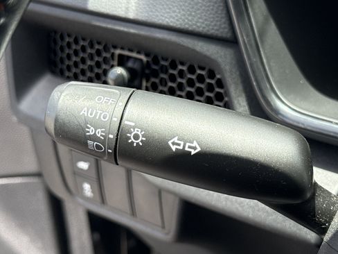 Certified 2025 Honda CR-V Sport-L image 33