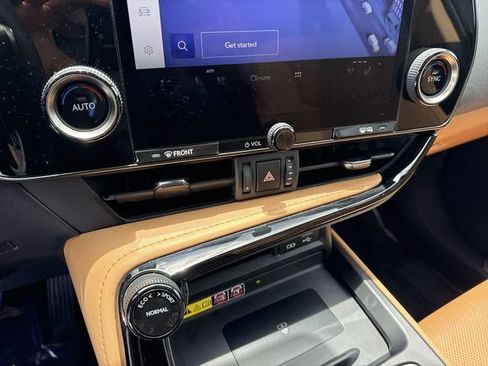 Certified 2024 Lexus NX 250 FWD image 19
