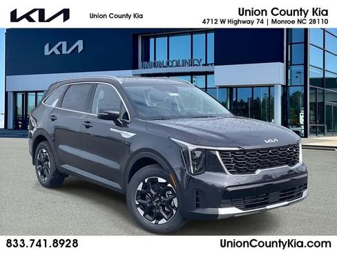 New 2026 Kia Sorento S image 1