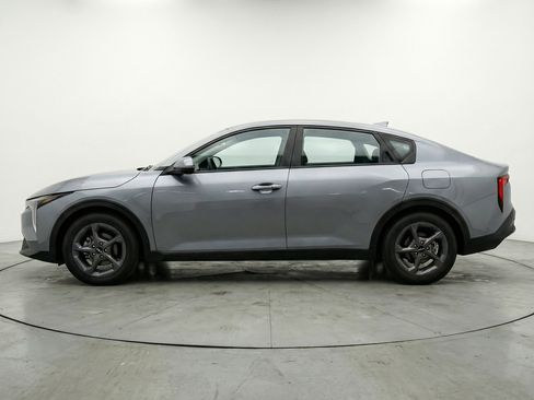 Used 2025 Kia K4 FWD image 5
