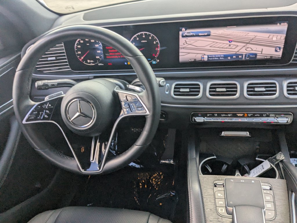 Used 2026 Mercedes-Benz GLE 350 4MATIC image 3
