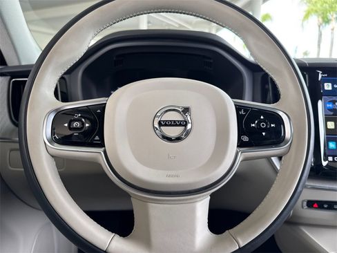 Certified 2023 Volvo XC60 B5 Plus w/ Climate Package image 23