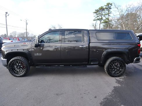 Used 2021 Chevrolet Silverado 2500 LTZ w/ LTZ Premium Texas Edition image 6