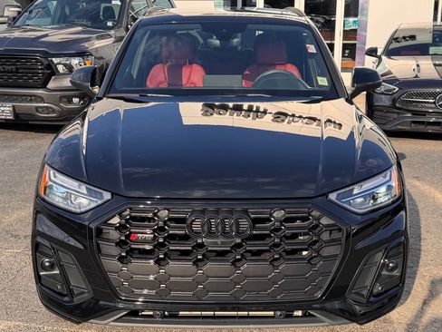 Used 2024 Audi SQ5 Premium Plus AWD/4WD image 3