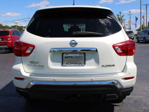 Used 2017 Nissan Pathfinder Platinum w/ Cargo Package FWD image 5