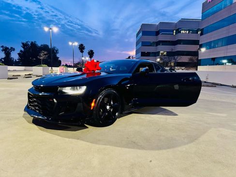 Used 2017 Chevrolet Camaro SS image 39
