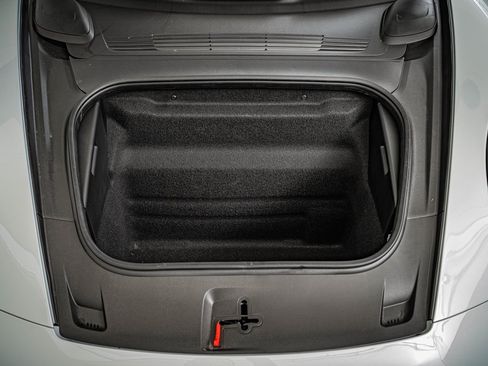 New 2026 Porsche 911 Carrera 4S image 33