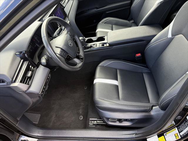 Certified 2025 Toyota Camry SE FWD image 12