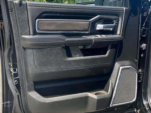 Used 2023 RAM 2500 Laramie AWD/4WD image 20