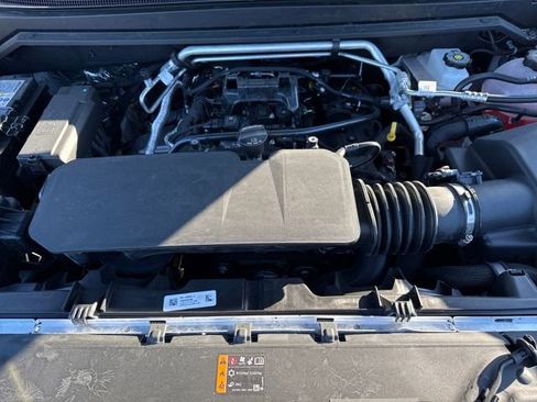 New 2026 GMC Canyon Elevation w/ Convenience Package image 17