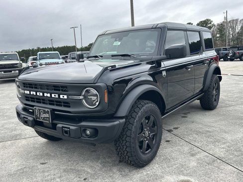 New 2025 Ford Bronco Big Bend w/ Black Diamond Package AWD/4WD image 3