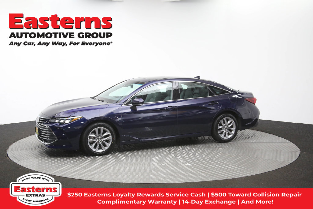 Used 2022 Toyota Avalon XLE w/ Moonroof Package FWD image 60