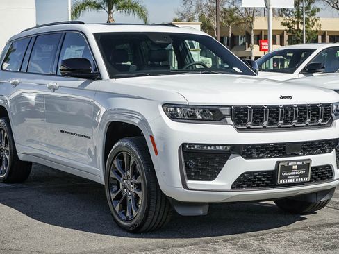 New 2026 Jeep Grand Cherokee L Limited image 3