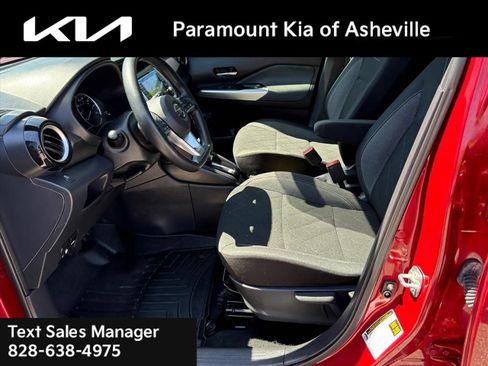 Used 2019 Nissan Kicks SV w/ Exterior Electronics Package FWD image 17