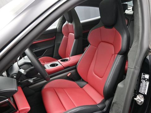 New 2026 Porsche Taycan Turbo S AWD/4WD image 9