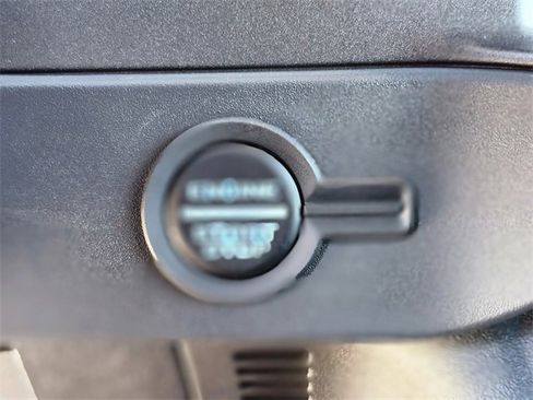 New 2025 Ford Bronco Badlands w/ Sasquatch Package image 24