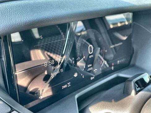 New 2026 GMC Acadia Denali w/ Super Cruise Package image 18