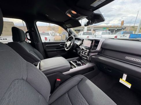 New 2026 RAM 1500 Big Horn AWD/4WD image 29