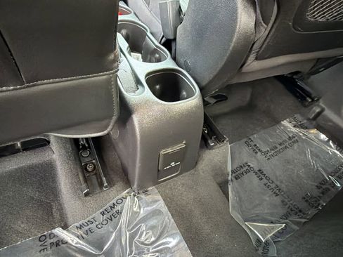 Used 2019 Chevrolet Trax LT w/ LT Convenience Package image 25