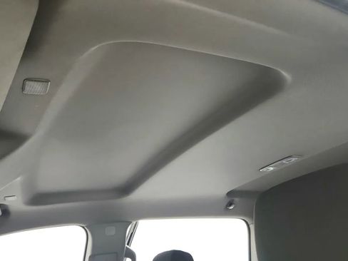 Used 2022 Chevrolet Silverado 1500 LT image 24