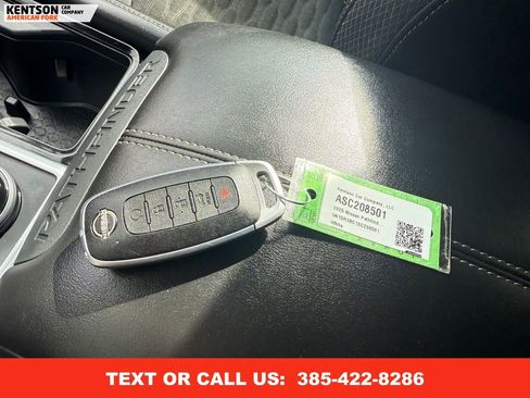 Used 2025 Nissan Pathfinder SV image 43