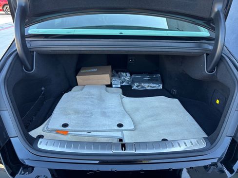 Used 2025 Genesis G90 3.5T image 16