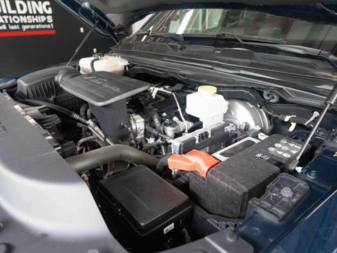Used 2023 RAM 1500 Big Horn AWD/4WD image 31