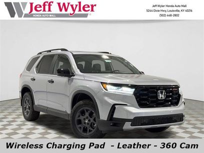 New 2025 Honda Pilot TrailSport