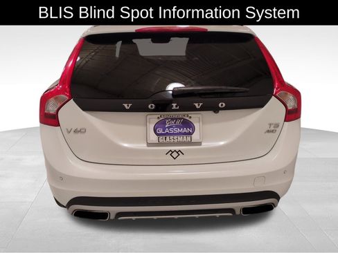 Used 2017 Volvo V60 T5 Cross Country Platinum w/ Climate Package image 6