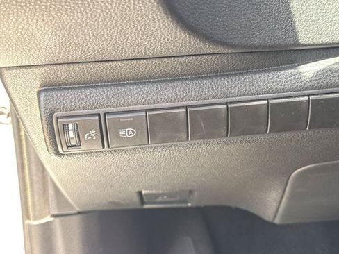 Used 2024 Toyota Corolla LE FWD image 23