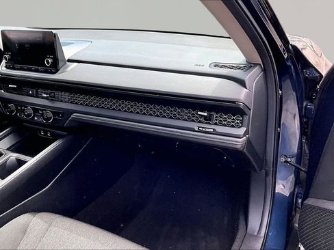 Used 2024 Honda Accord EX image 18