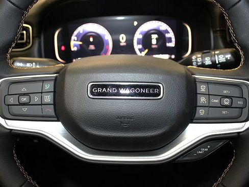 New 2026 Jeep Grand Wagoneer L 4WD image 11