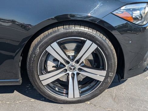 Used 2025 Mercedes-Benz C 300 Sedan image 13