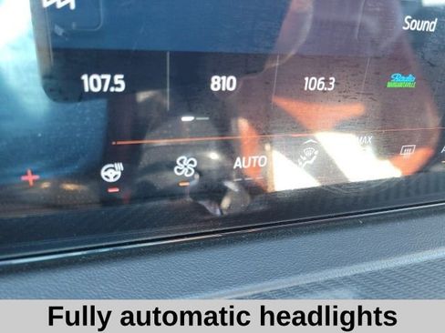 Used 2024 Ford Mustang Premium image 9