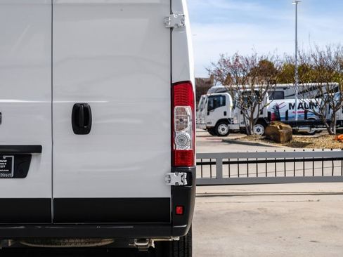 Used 2023 RAM ProMaster 2500 image 45