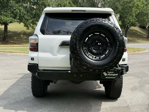 Used 2016 Toyota 4Runner SR5 Premium AWD/4WD image 5