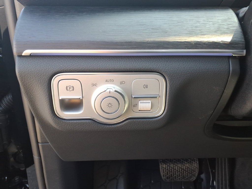 Certified 2026 Mercedes-Benz GLE 350 4MATIC image 17