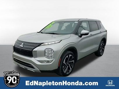 Used 2023 Mitsubishi Outlander SE