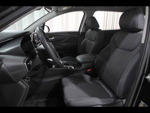 Used 2019 Hyundai Santa Fe SE AWD/4WD image 5