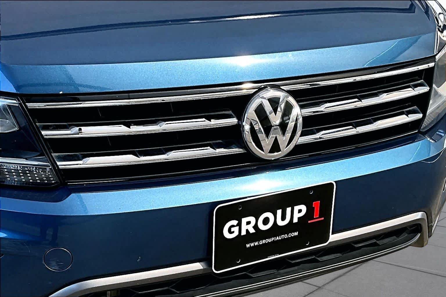 Used 2018 Volkswagen Tiguan SE FWD image 29